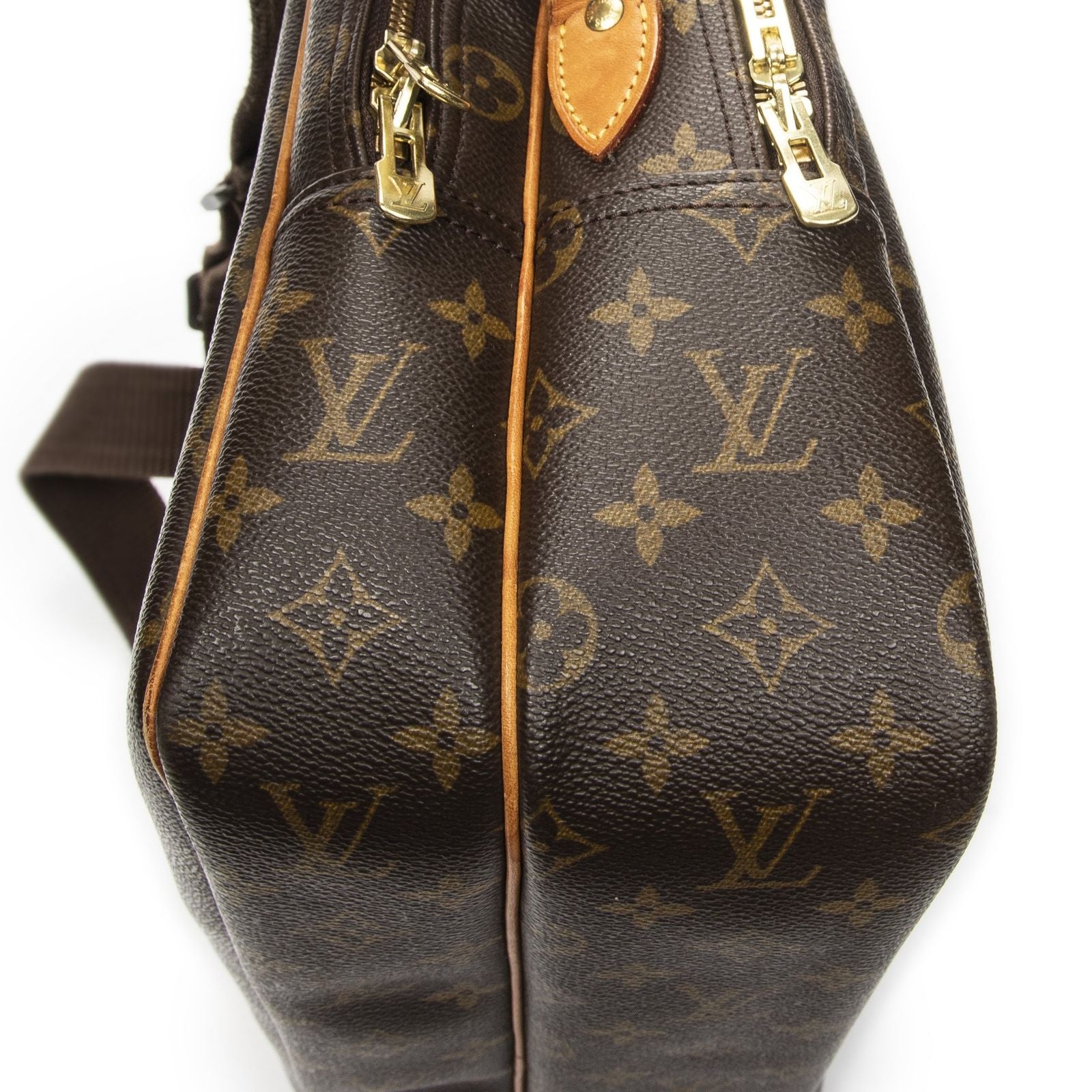 Louis Vuitton Reporterbrown Monogram Canvas Shoulder Bag — view 7