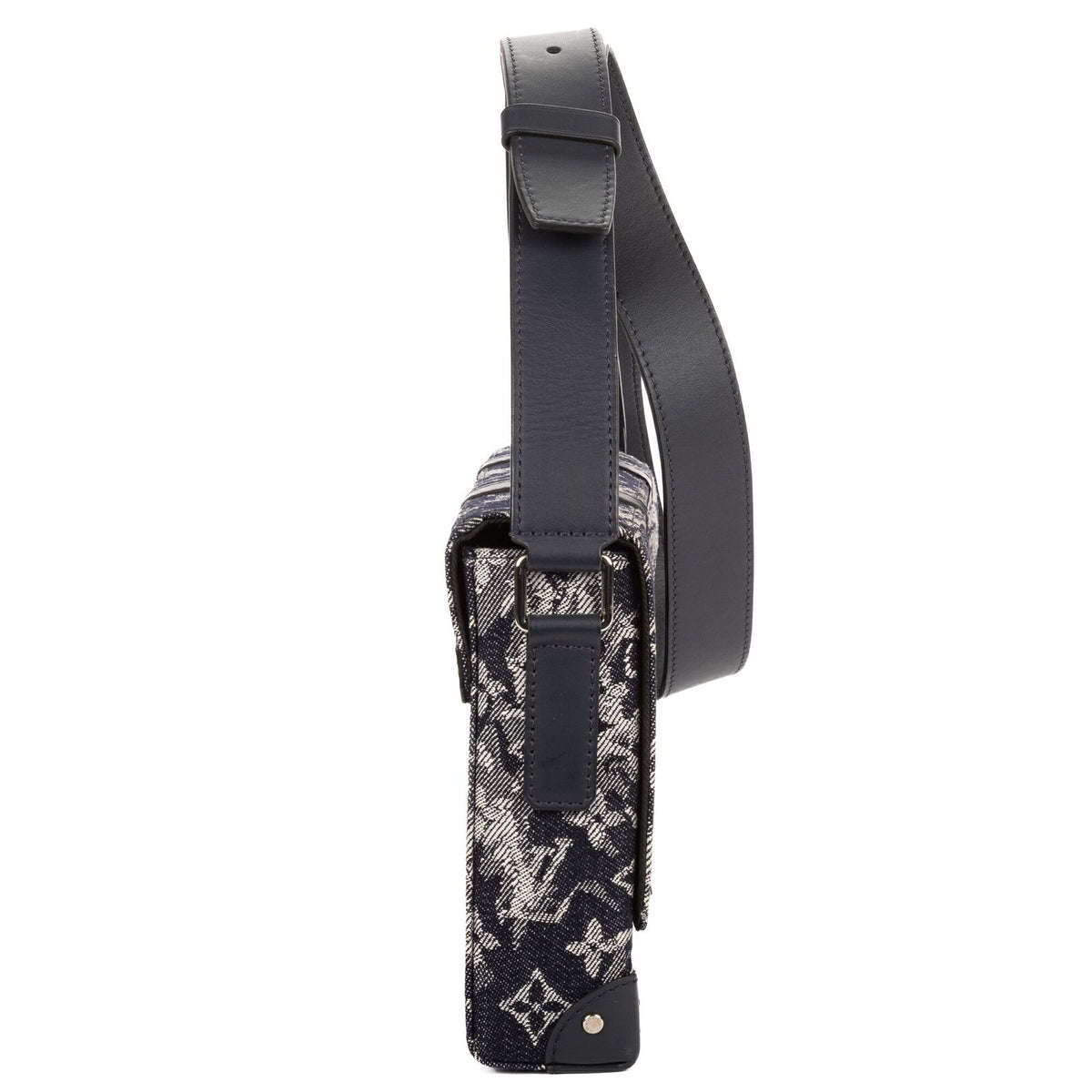 Louis Vuitton Tapestry Trunk Messenger Navy — view 4