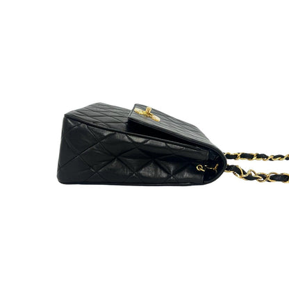 Chanel Vintage Quilted CC Logo Lambskin Chain Shoulder Bag Black — view 6