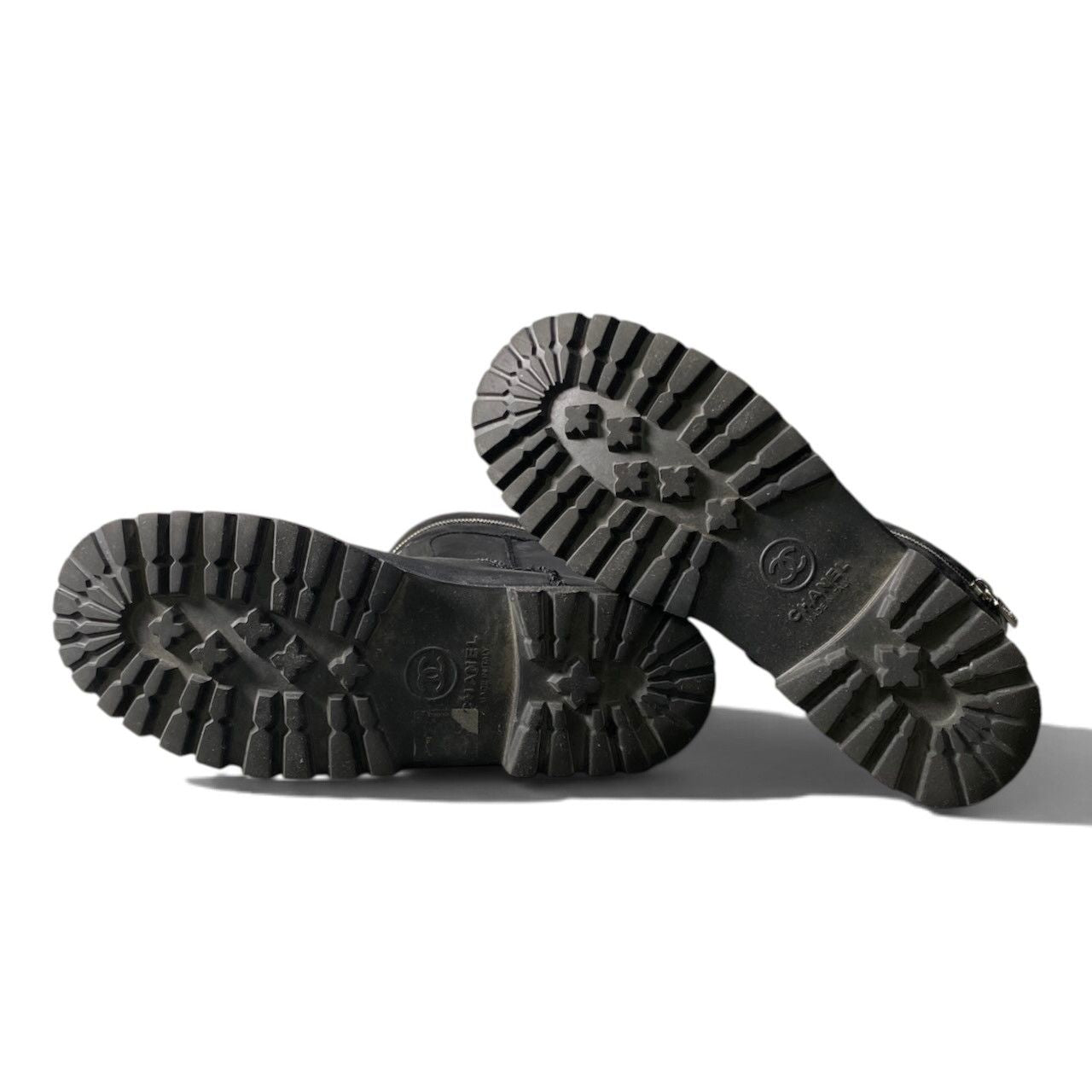 Chanel Engineer Boots CC Logo Black Leather — view 8