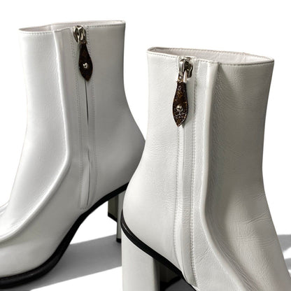 Louis Vuitton Line Chunky Heel Boots White Leather — view 4