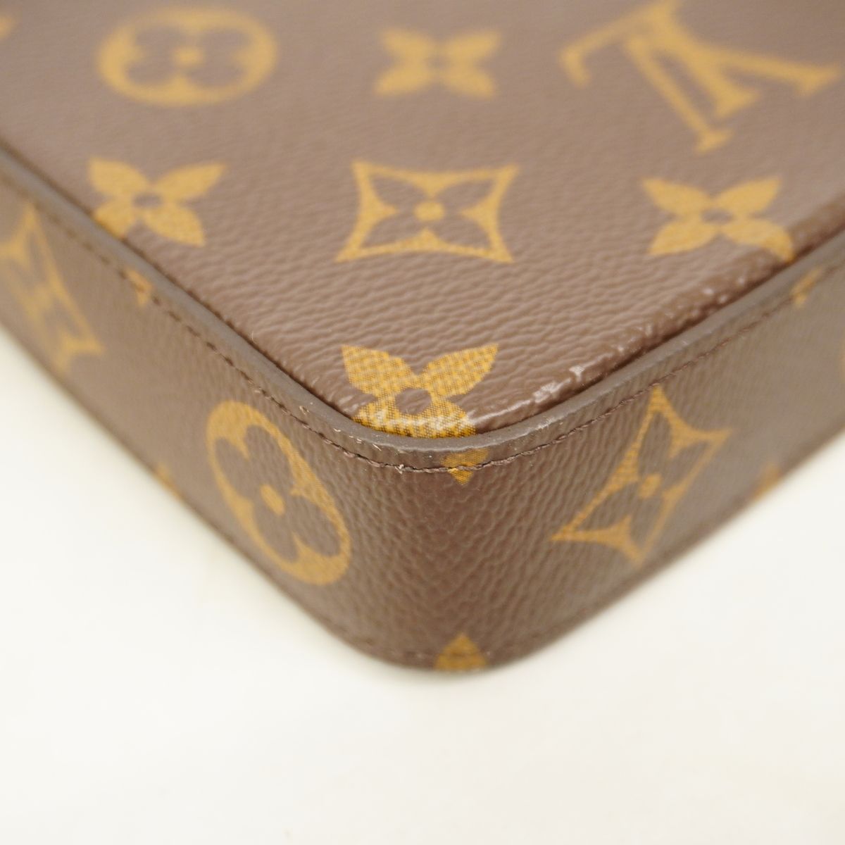 Louis Vuitton Wallet on Chain Monogram Pochette Felicie Fuchsia Shoulder Bag — view 6
