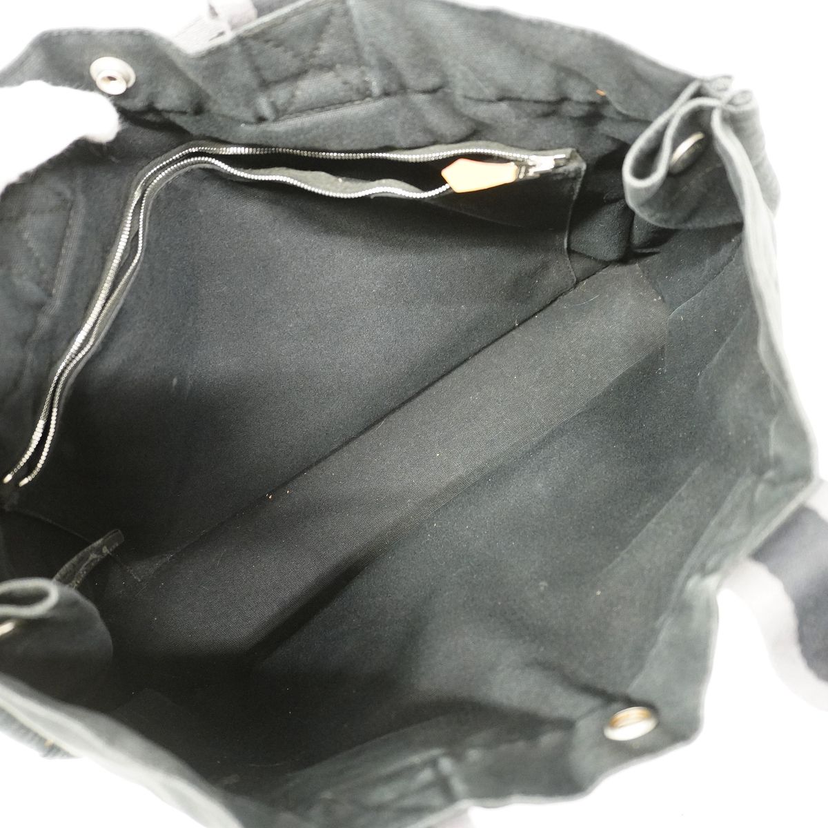Hermes Tote Bag Fourre Tout MM Canvas Black Silver — view 4