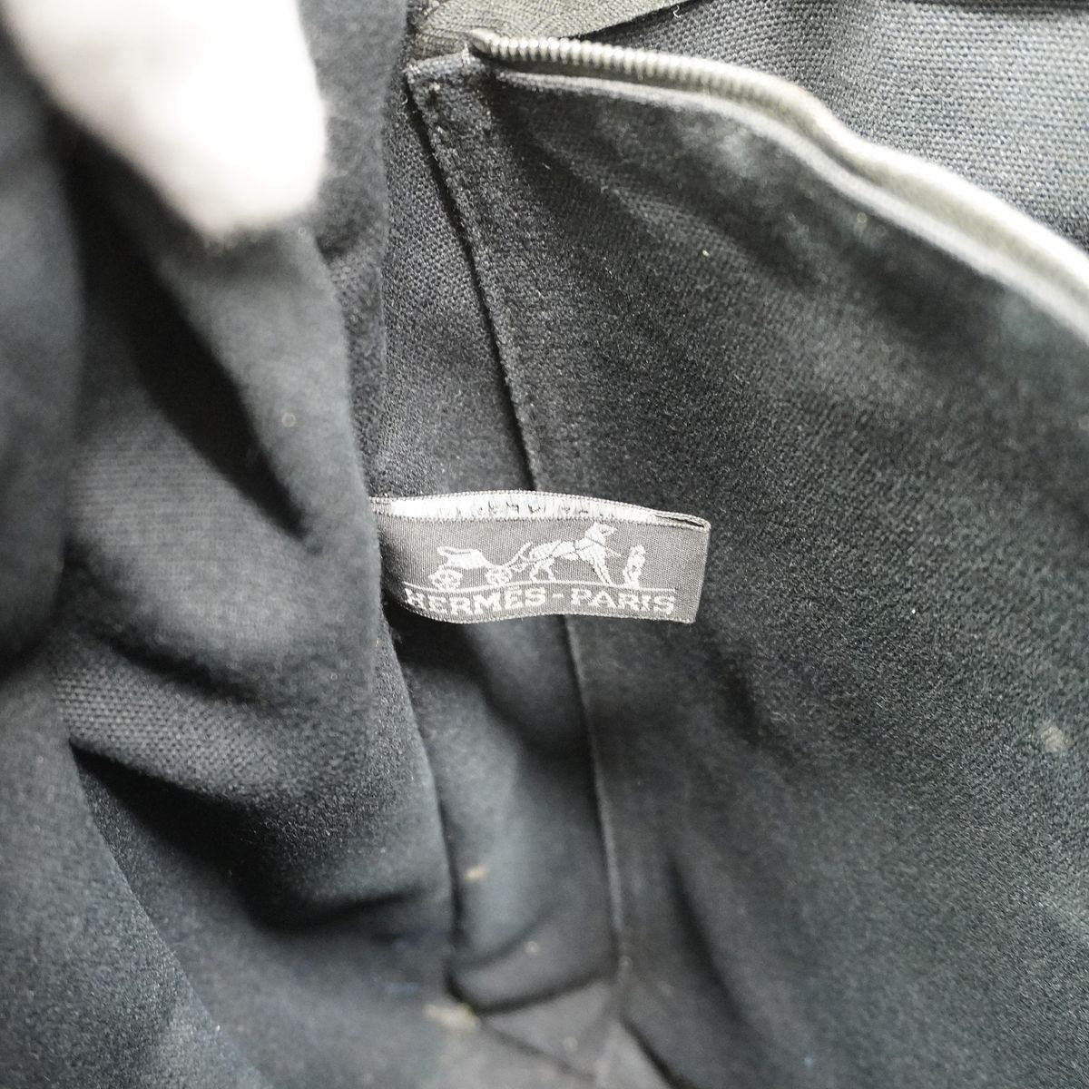 Hermes Tote Bag Fourre Tout MM Canvas Black Silver — view 5