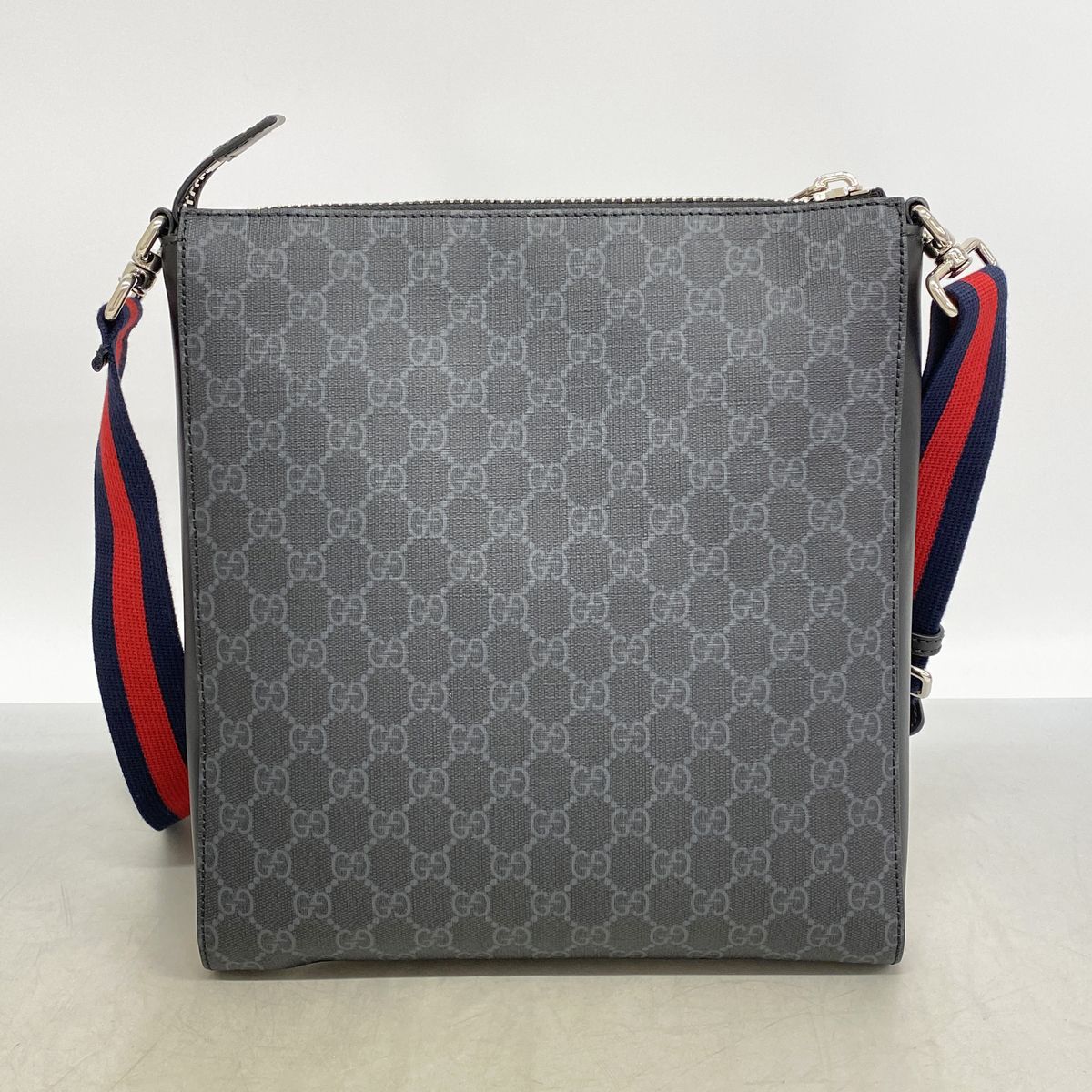 Gucci Shoulder Bag GG Supreme Black Silver — view 6