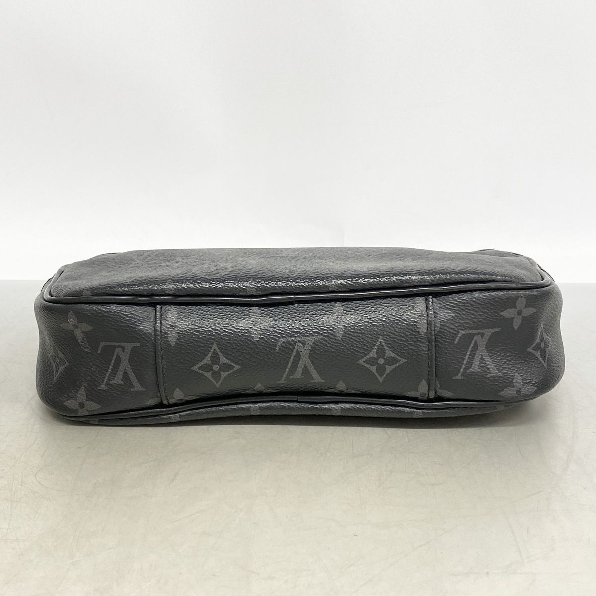 Louis Vuitton Belt Bag Monogram Eclipse Black — view 3