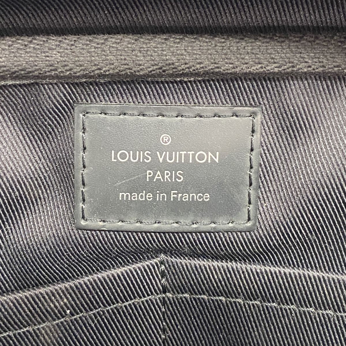 Louis Vuitton Belt Bag Monogram Eclipse Black — view 5