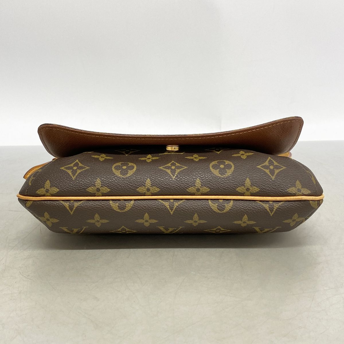 Louis Vuitton Shoulder Bag Monogram Musette Salsa Short Strap Brown — view 3