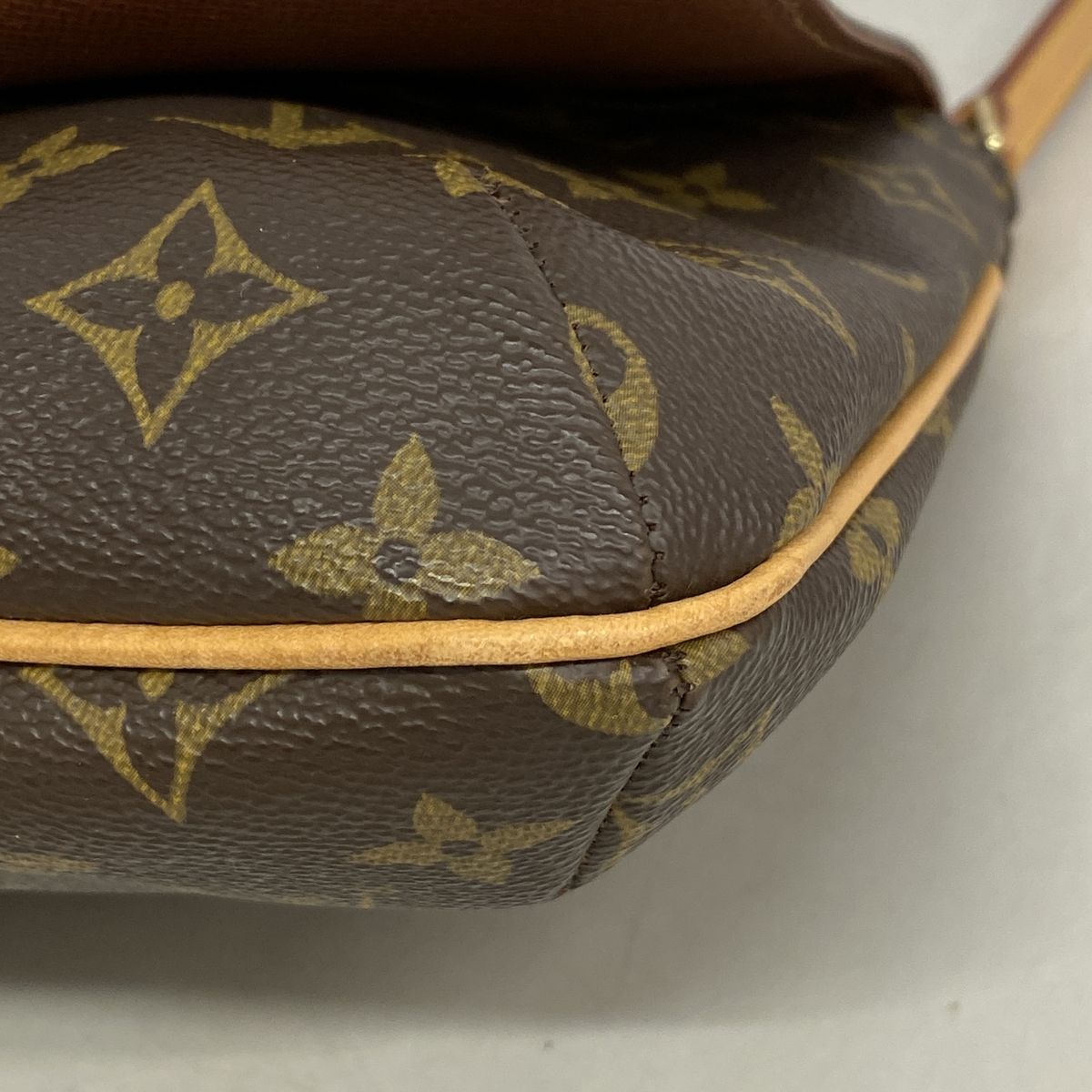 Louis Vuitton Shoulder Bag Monogram Musette Salsa Short Strap Brown — view 6