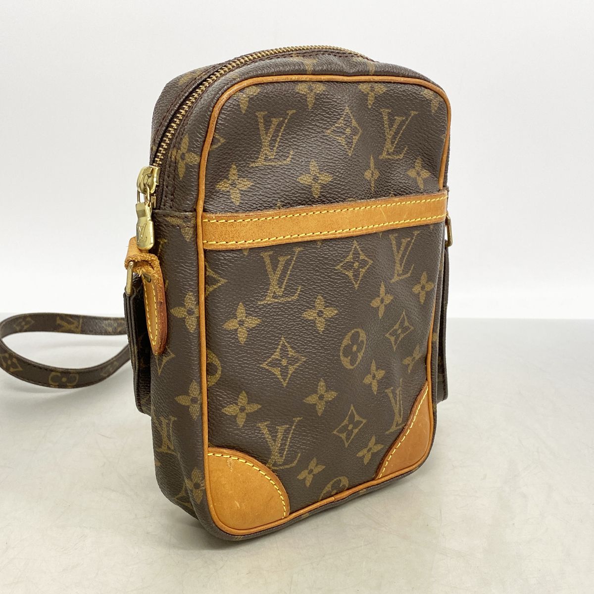 Louis Vuitton Shoulder Bag Monogram Danube Brown — view 2