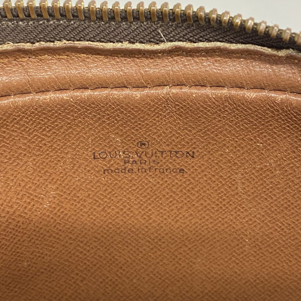 Louis Vuitton Clutch Monogram Marly Dragonne PM Brown — view 5