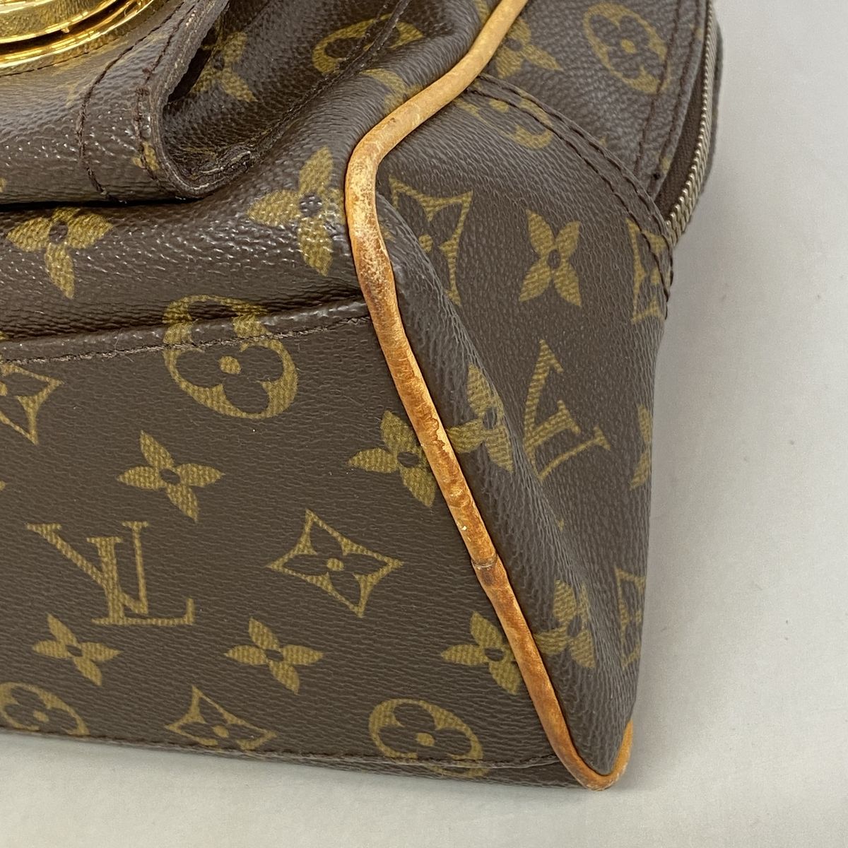Louis Vuitton Handbag Monogram Manhattan PM Brown — view 6