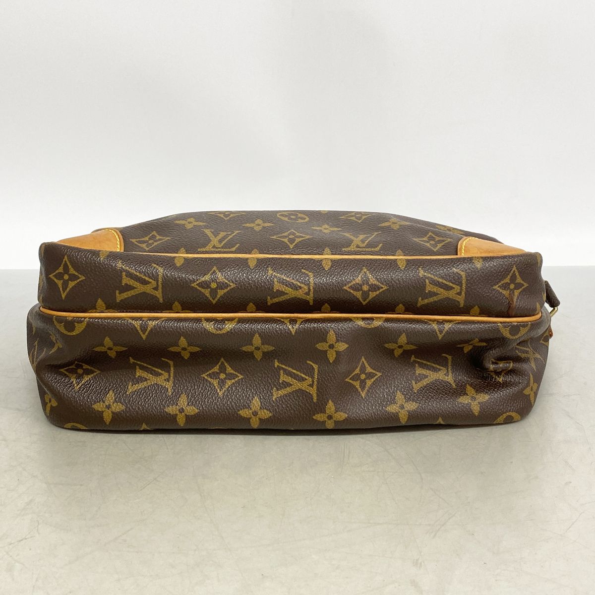 Louis Vuitton Shoulder Bag Monogram Nile Brown — view 3