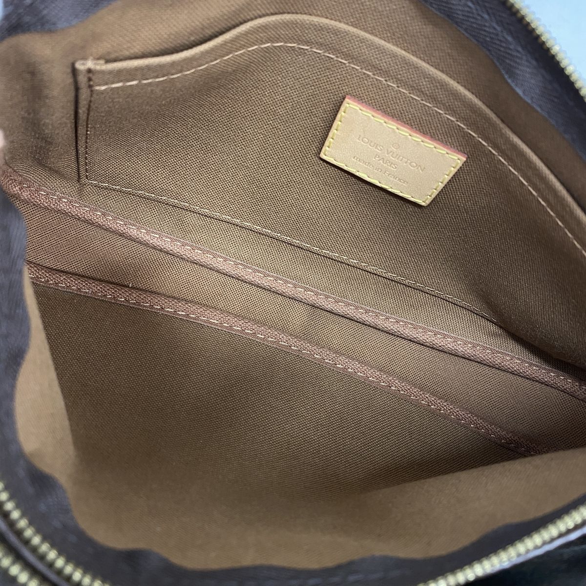 Louis Vuitton Shoulder Bag Monogram Myrtle Pochette Soir Brown — view 4