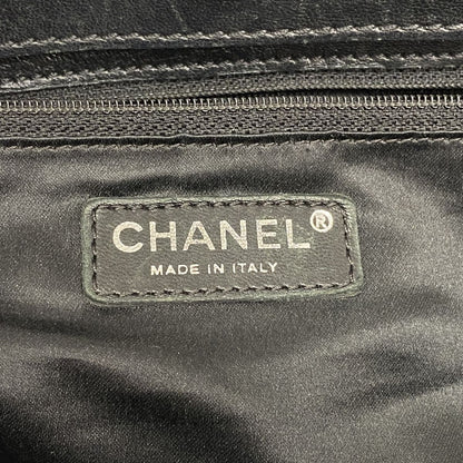 Chanel Chain Tote Bag 2.55 Quilted Lambskin Black Silver — view 5
