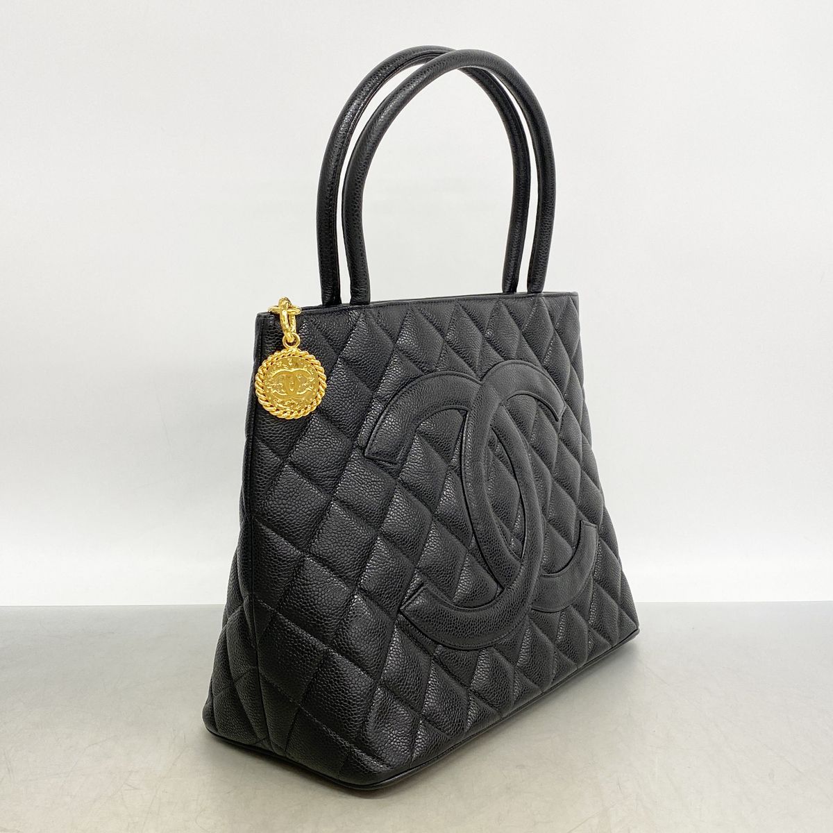 Chanel Tote Bag Reissue Caviar Leather Black Gold — view 2