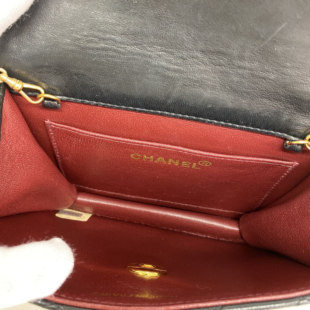 Chanel Shoulder Bag Mini Quilted Lambskin Black Gold — view 4