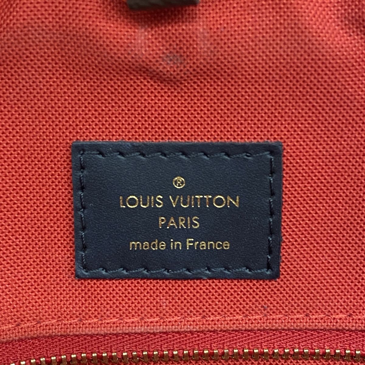 Louis Vuitton Tote Bag Monogram Giant Reverse On The Go MM Brown 2-Way — view 5