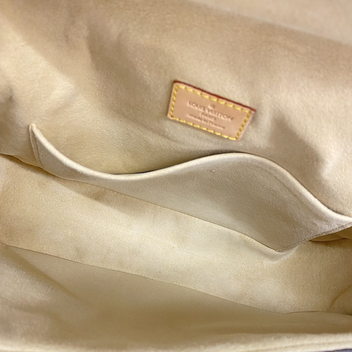 Louis Vuitton Shoulder Bag Monogram Hudson PM Brown — view 4
