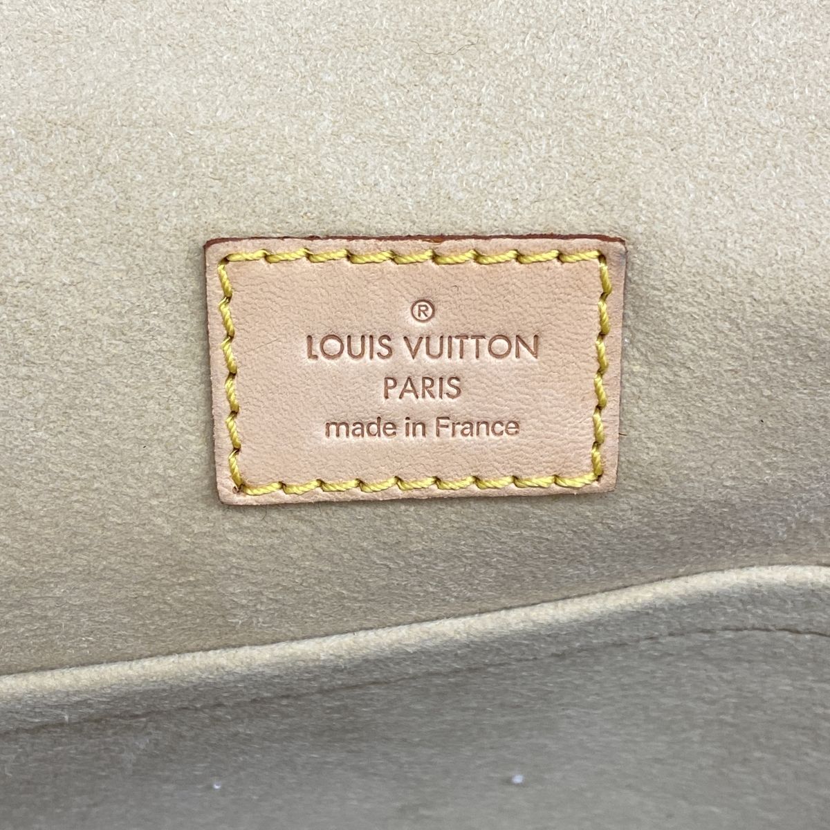 Louis Vuitton Shoulder Bag Monogram Hudson PM Brown — view 5