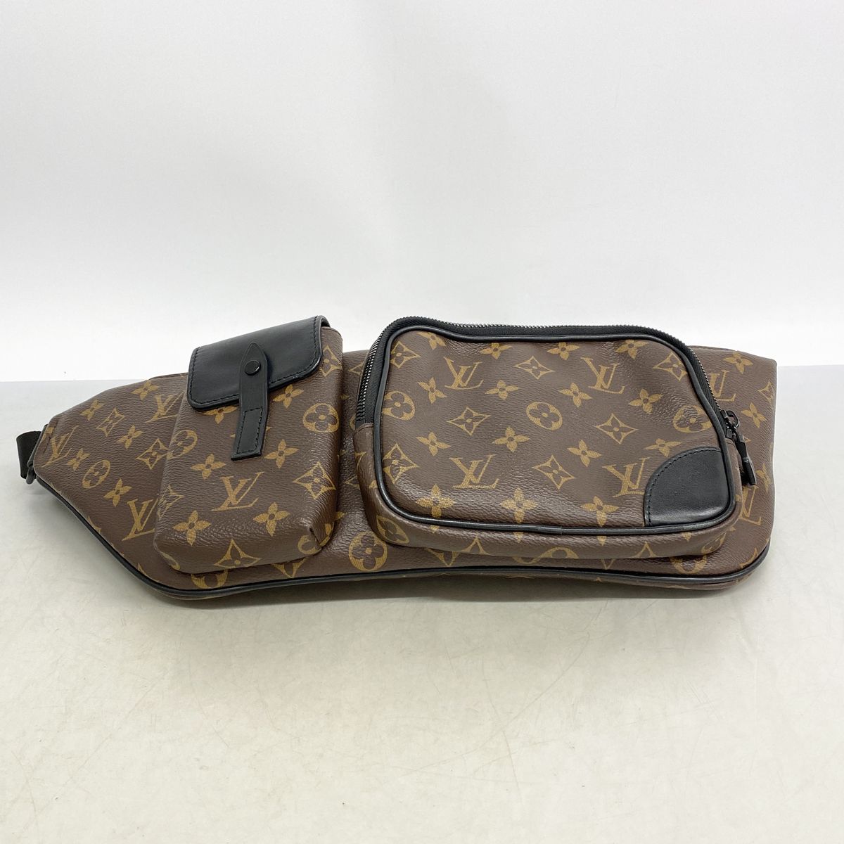 Louis Vuitton Waist Bag Monogram Macassar Christopher Brown Black — view 3