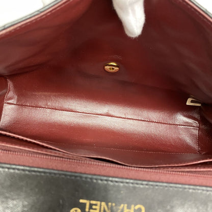 Chanel Shoulder Bag Diana Lambskin Black Gold — view 4