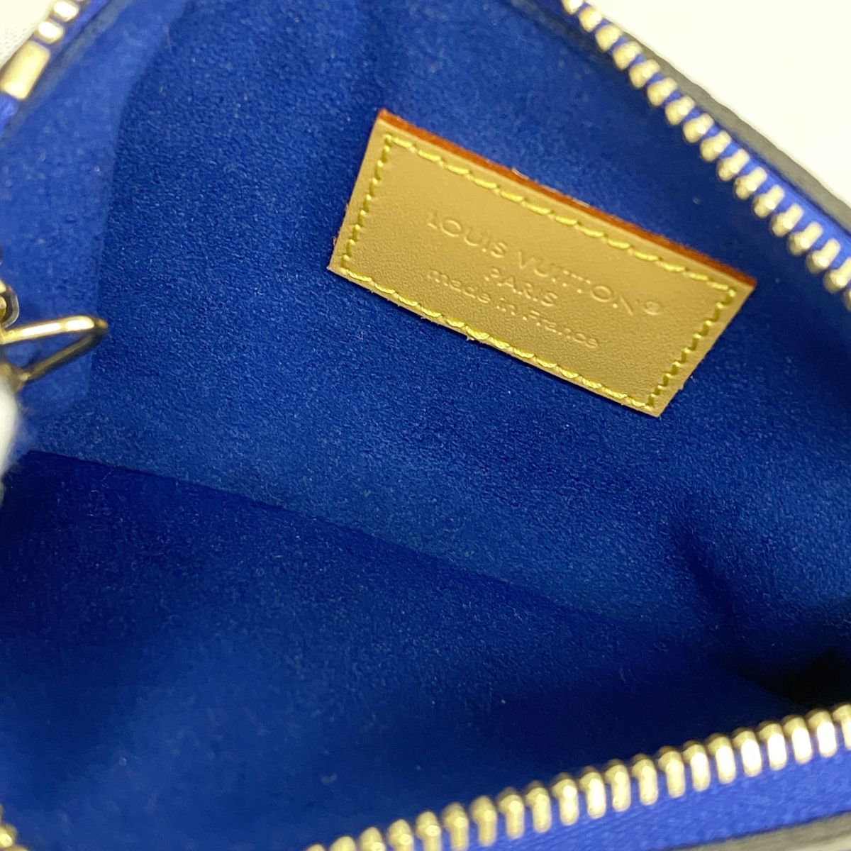 Louis Vuitton Pochette Monogram Perfo Cles S Brown Neon Wave Handbag — view 4