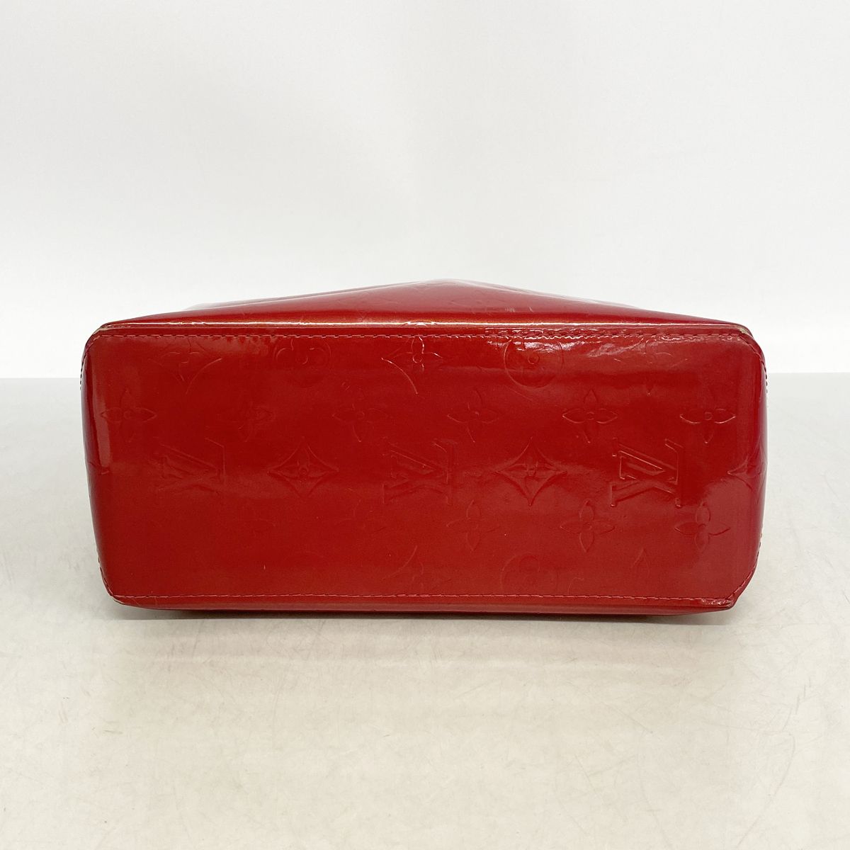 Louis Vuitton Tote Bag Vernis Reed PM Pomme D'amour — view 3