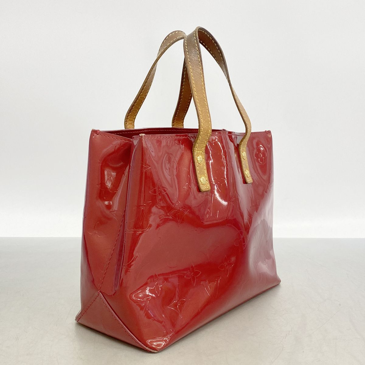 Louis Vuitton Tote Bag Vernis Reed PM Pomme D'amour — view 2