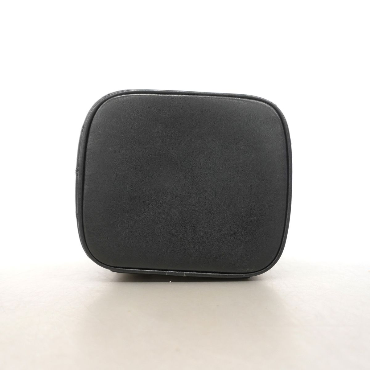 Chanel Vanity Bag Bicolor Lambskin Black Gold — view 3
