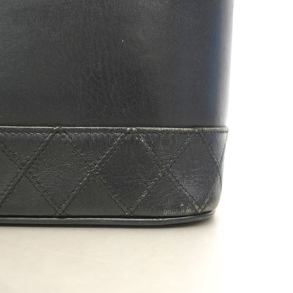 Chanel Vanity Bag Bicolor Lambskin Black Gold — view 8