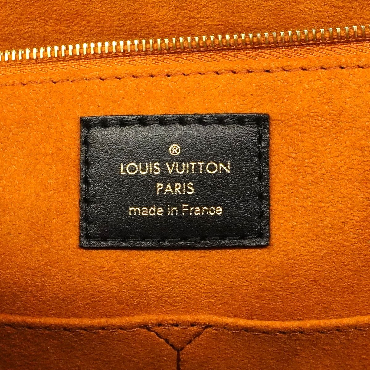 Louis Vuitton Tote Bag Monogram Empreinte On The Go MM Noir 2-Way — view 5