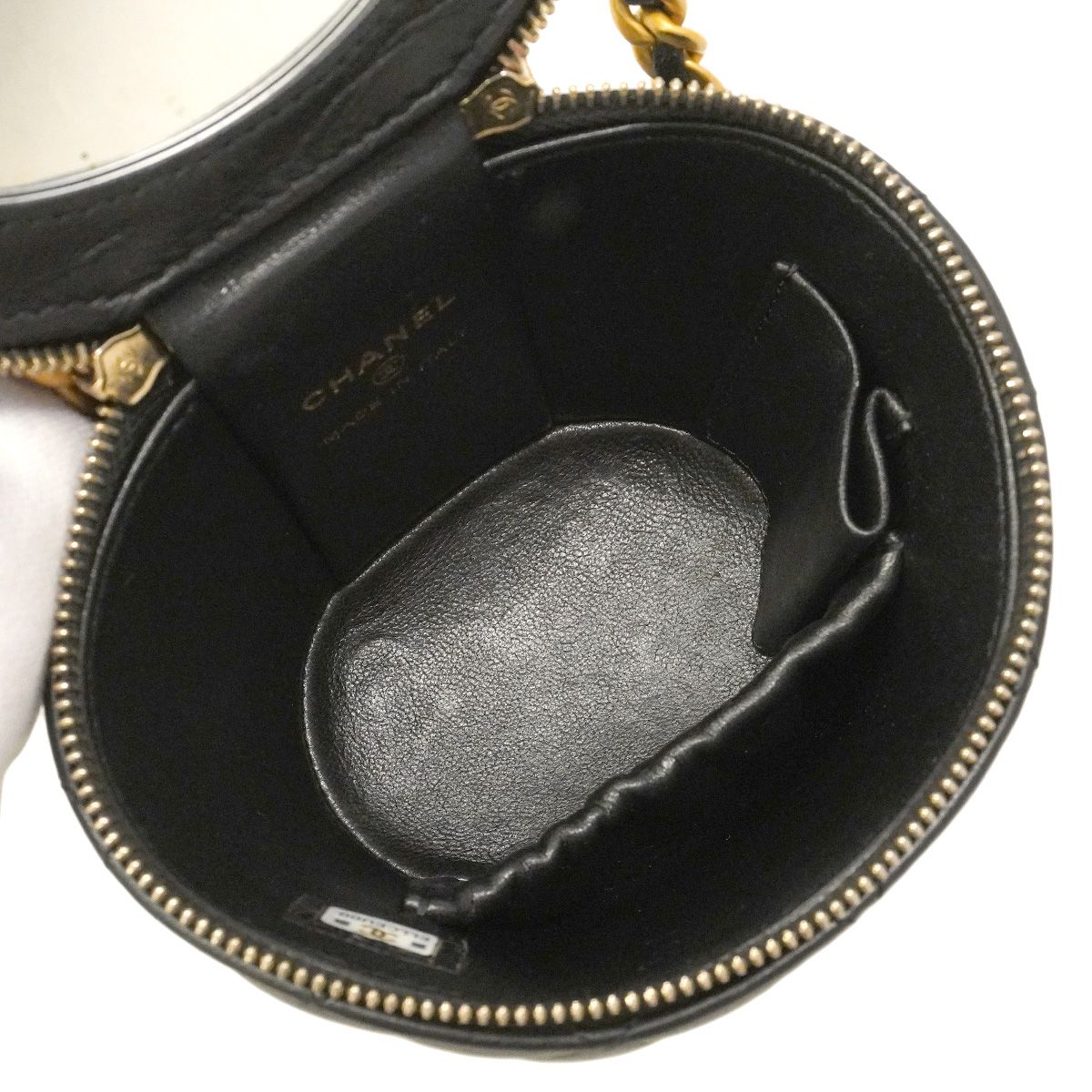 Chanel Vanity Bag Quilted Lambskin Black Gold 2-Way Bag — view 4