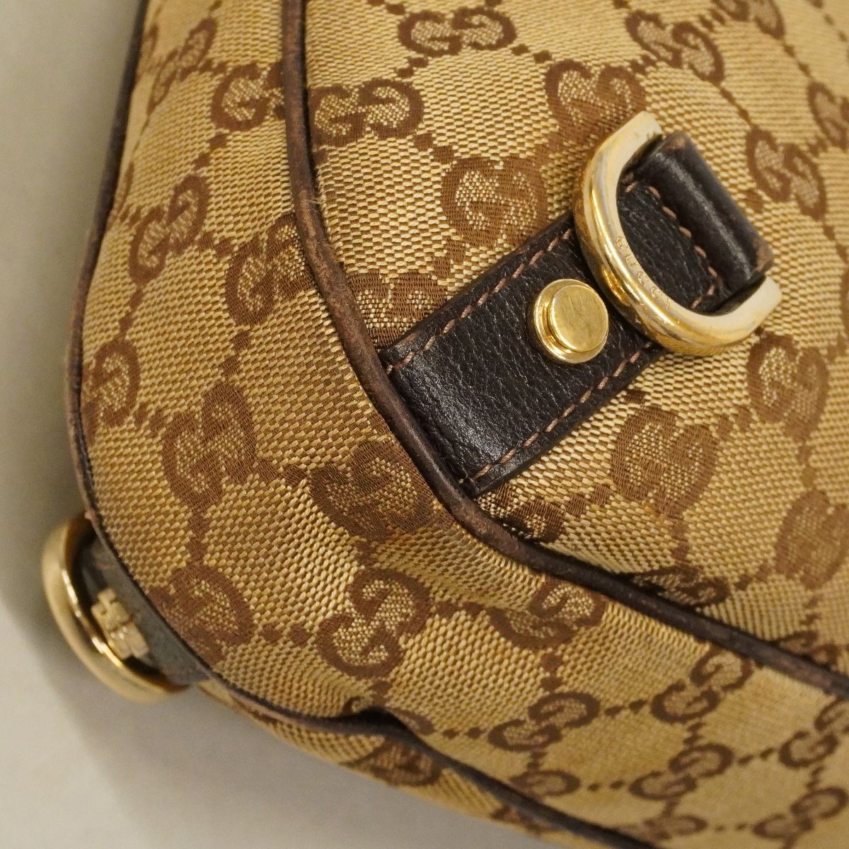 Gucci Shoulder Bag GG Canvas Beige Gold — view 6