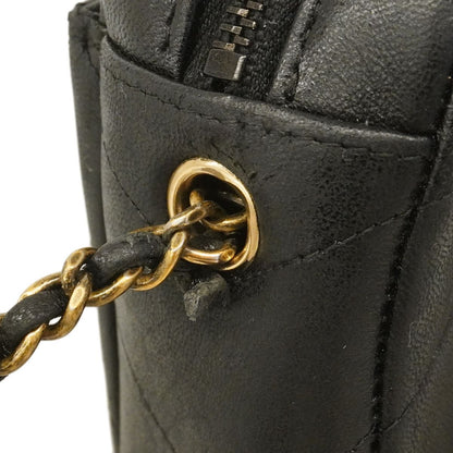 Chanel Shoulder Bag Chevron Leather Black Gold — view 6