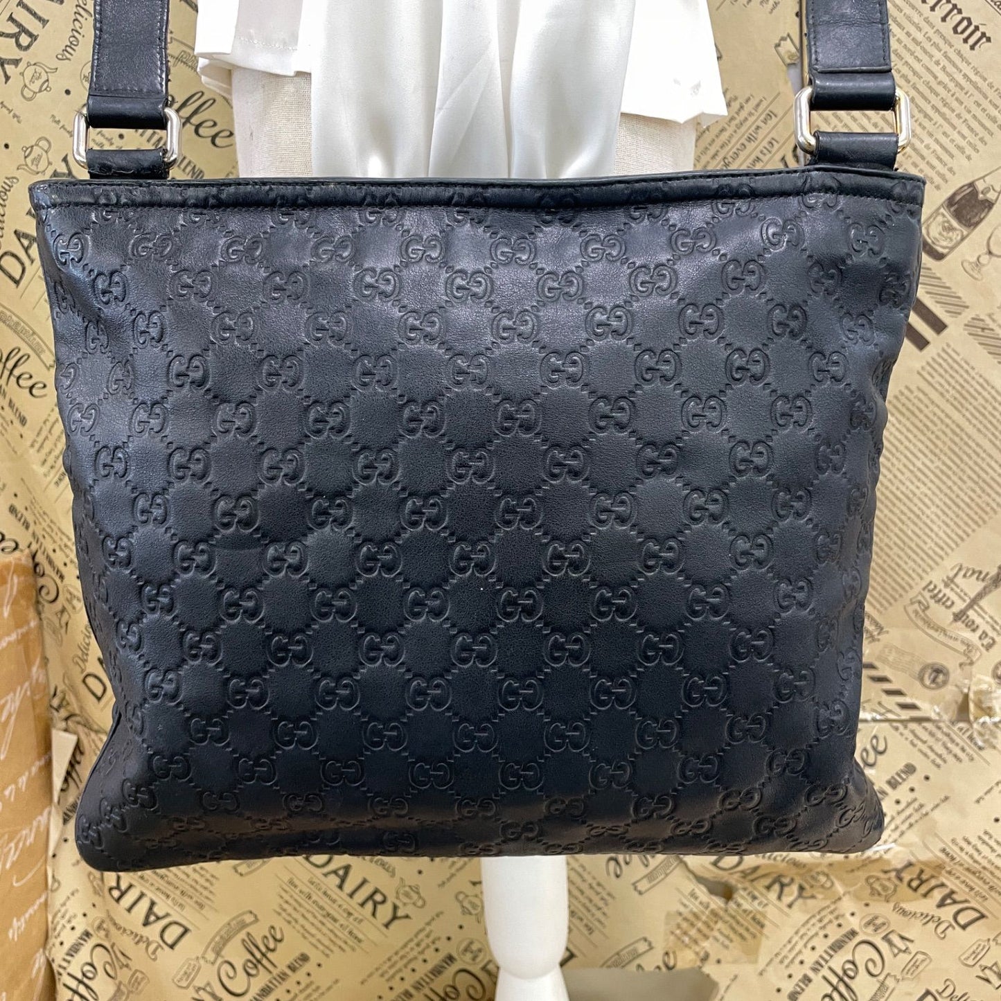 Gucci Messengerbag Shoulder Bag Squareshape Leather Black — view 2
