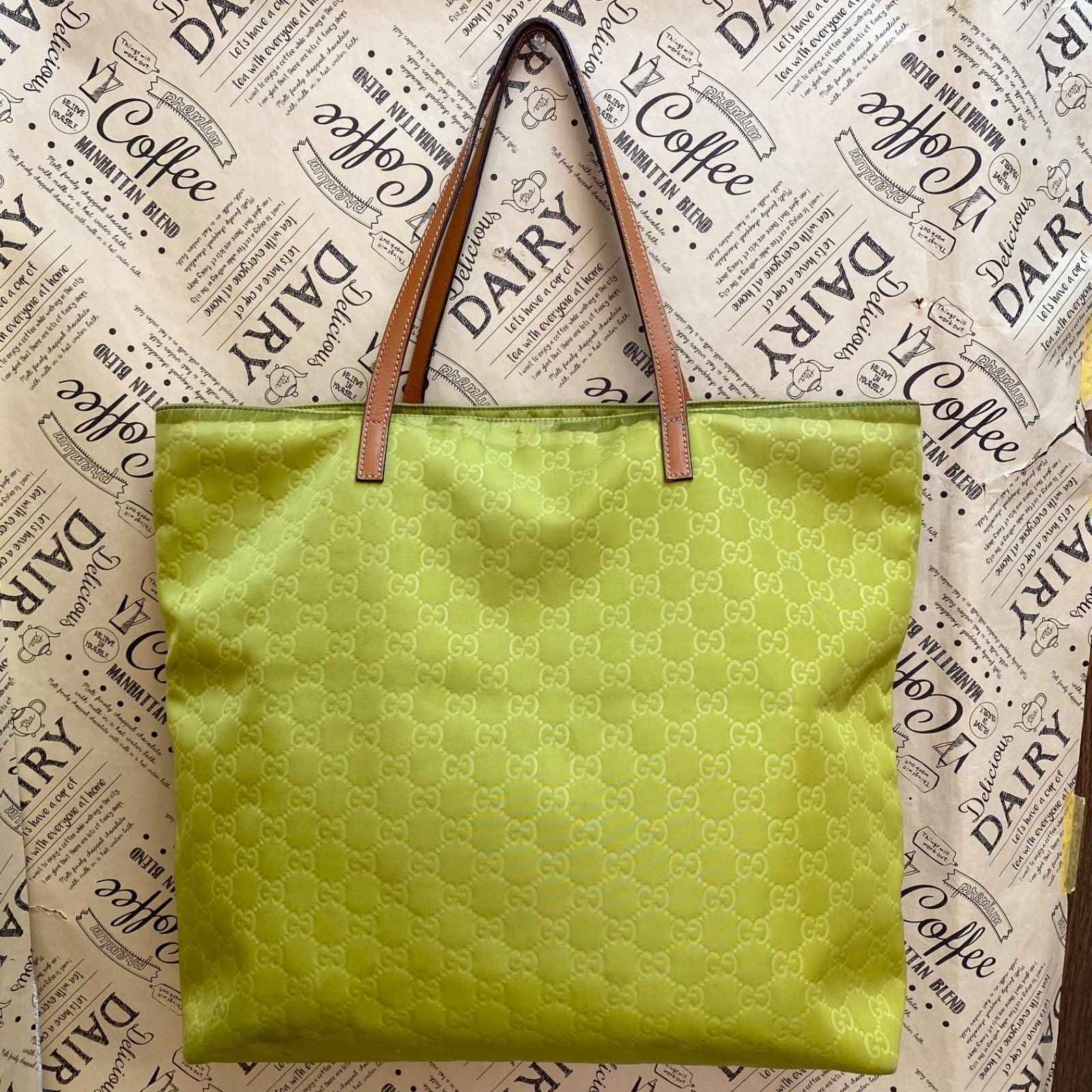 Gucci Tote Bag GG Pattern Nylon Green — view 2