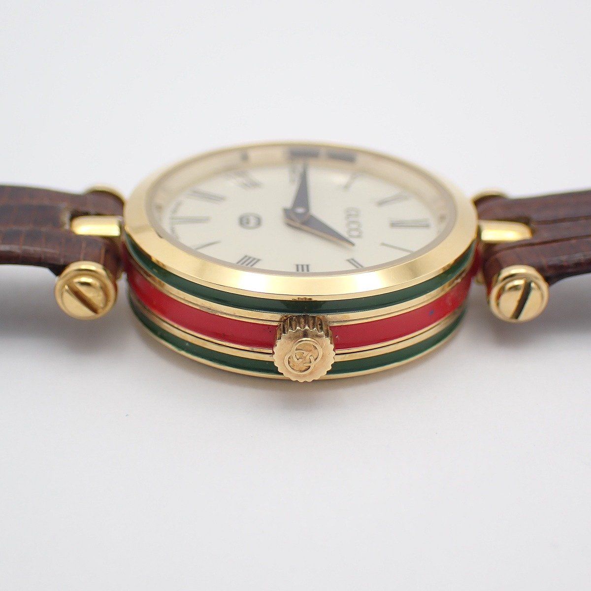 Gucci Round Watch Gold — view 7
