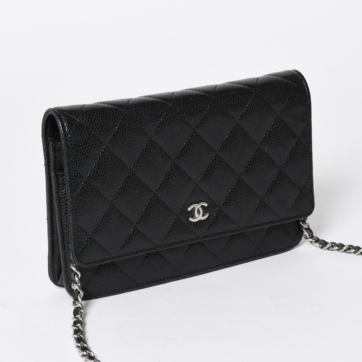 Chanel Chain Wallet CC Logo Caviar Leather Black Silver Shoulder Bag — view 3