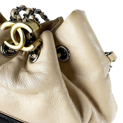 Chanel Shoulder Bag Beige — view 6