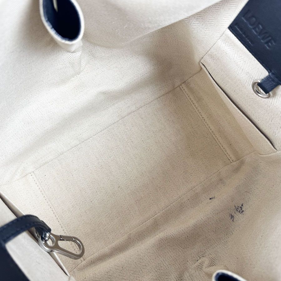 Loewe Shoulder Bag Hammock — view 5