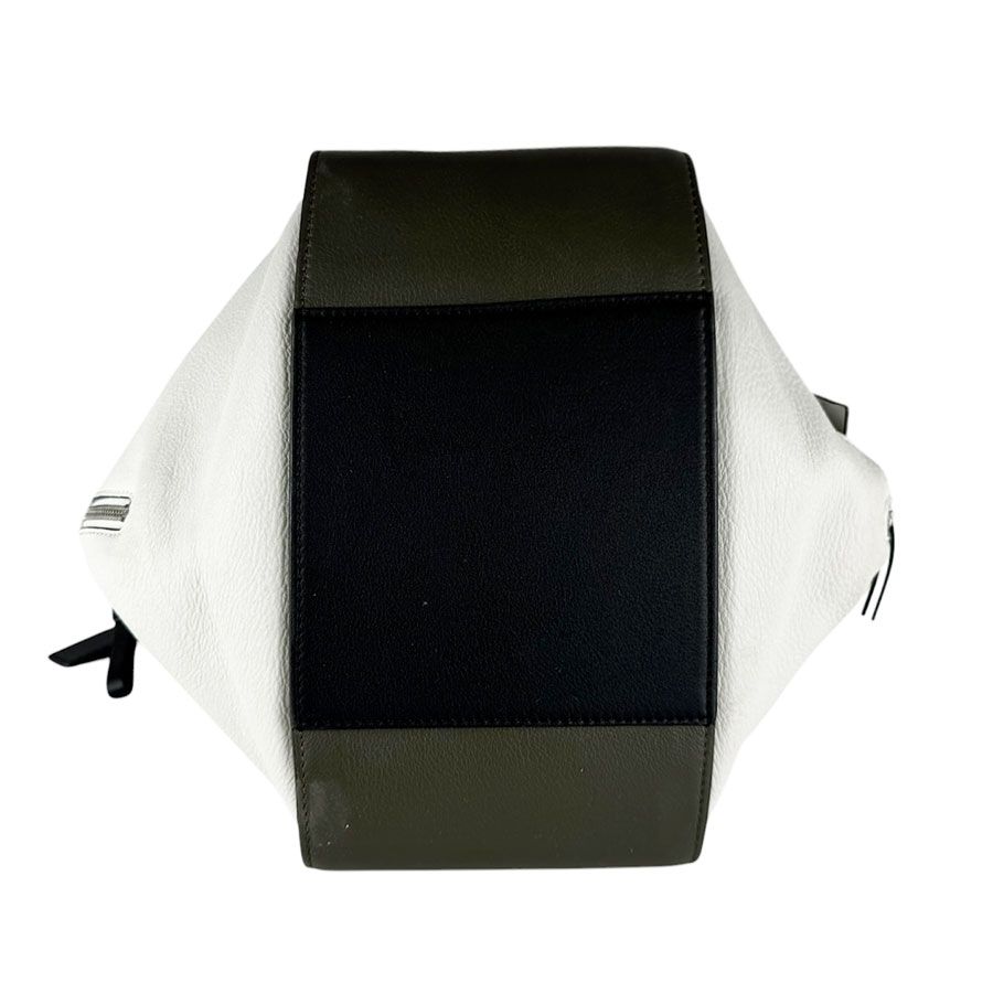 Loewe Shoulder Bag Hammock — view 4
