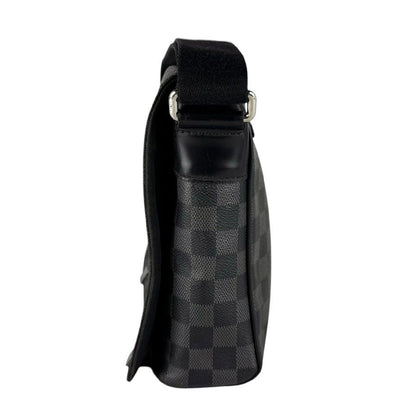 Louis Vuitton Shoulder Bag Damier Graphite District PM NM — view 2