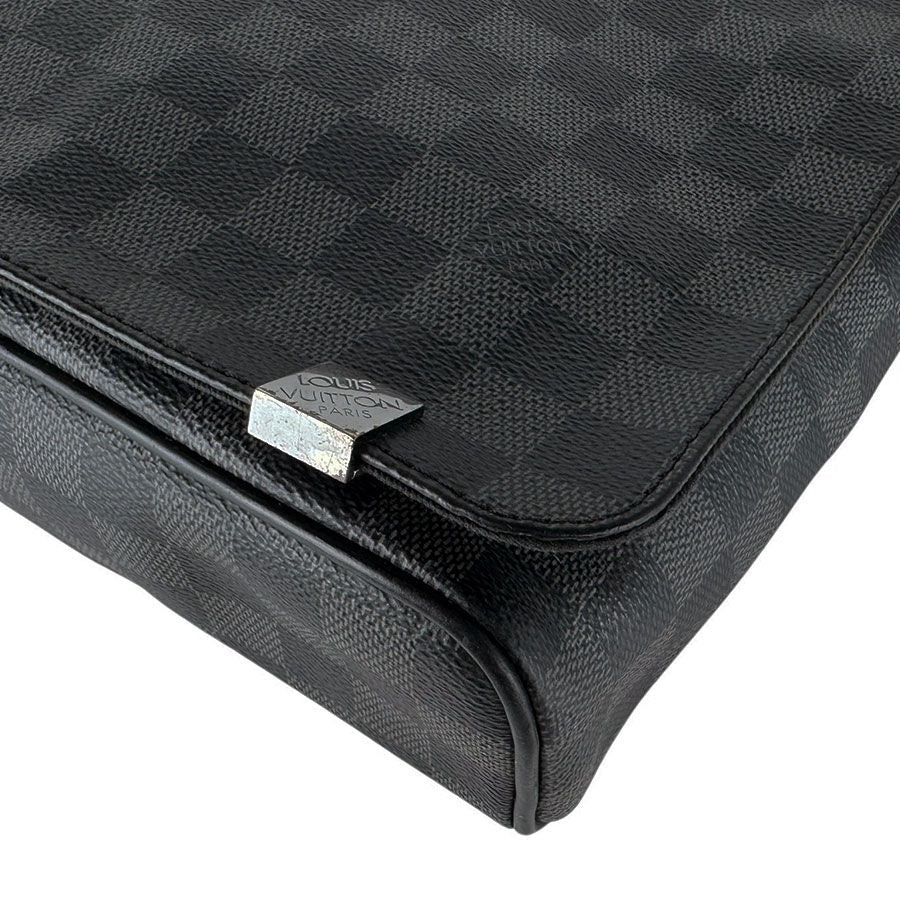 Louis Vuitton Shoulder Bag Damier Graphite District PM NM — view 8