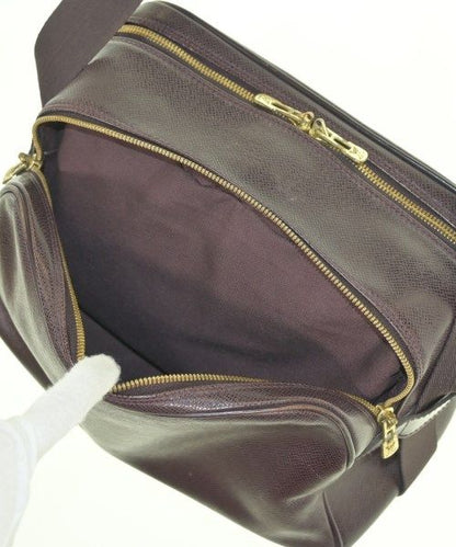 Louis Vuitton Shoulder Bag — view 5