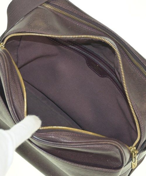 Louis Vuitton Shoulder Bag — view 4