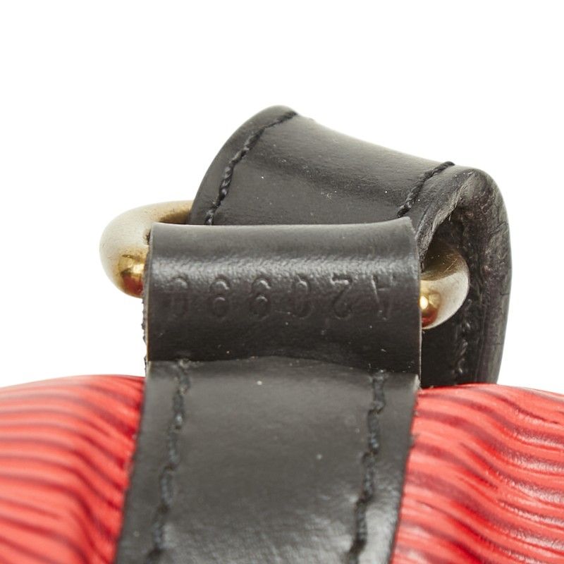 Louis Vuitton Epi Petit Noel Shoulder Bag Drawstring Castilian Red Noir Leather — view 8