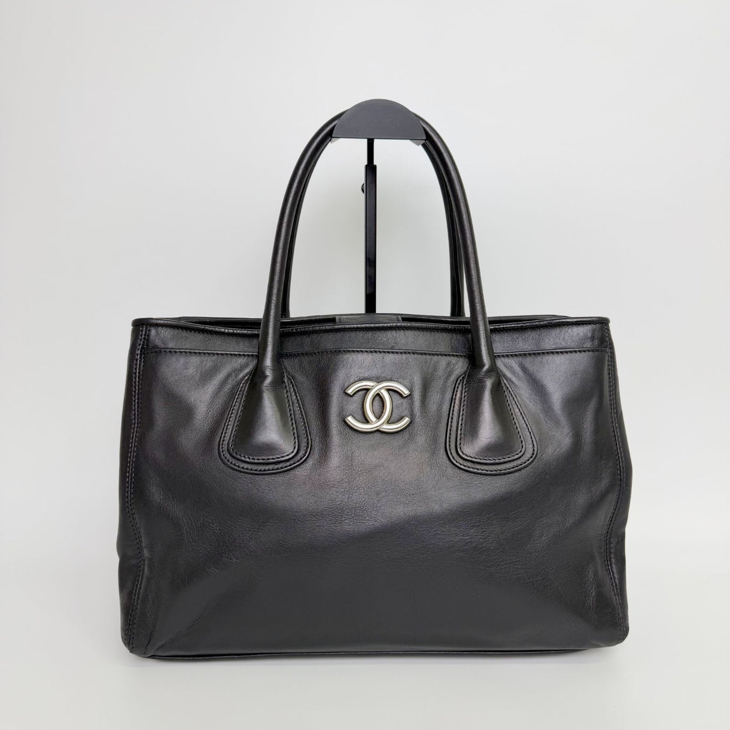 Chanel Executive Line Tote Shoulder Bag Leather Black Silver Seal Vintage