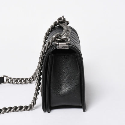 Chanel Boy Chain Shoulder Bag Chevron V-stitch CC Logo Black — view 4