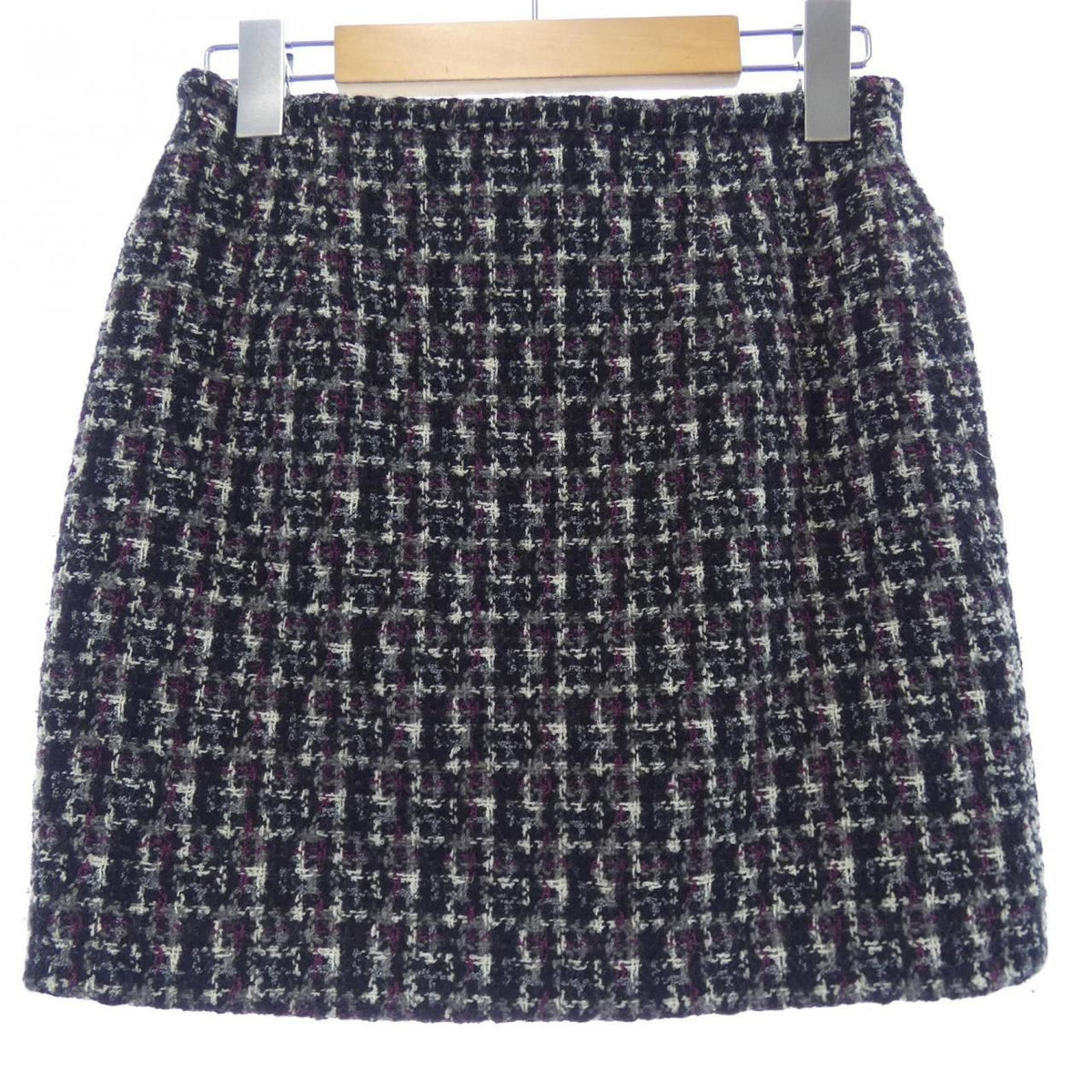 Chanel 11A Skirt Black — view 2
